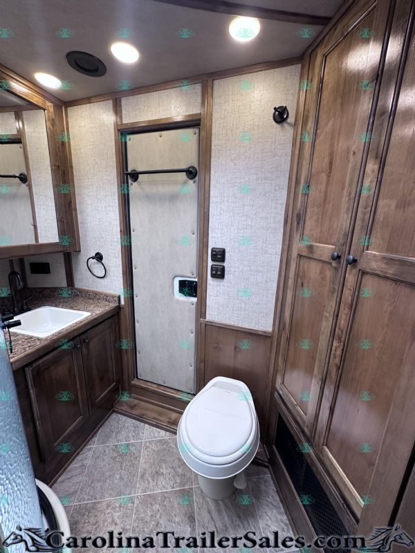 Used Horse Trailers for Sale