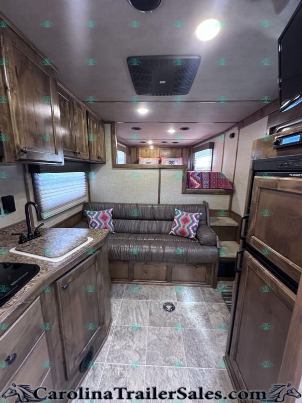 Used Horse Trailers for Sale