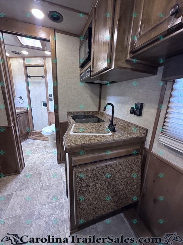 Used Horse Trailers for Sale