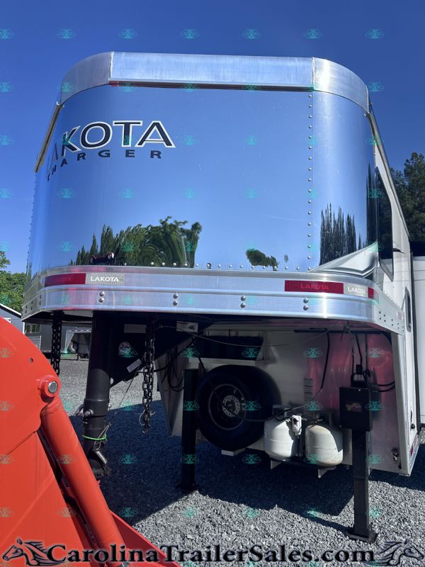 Used Horse Trailers for Sale