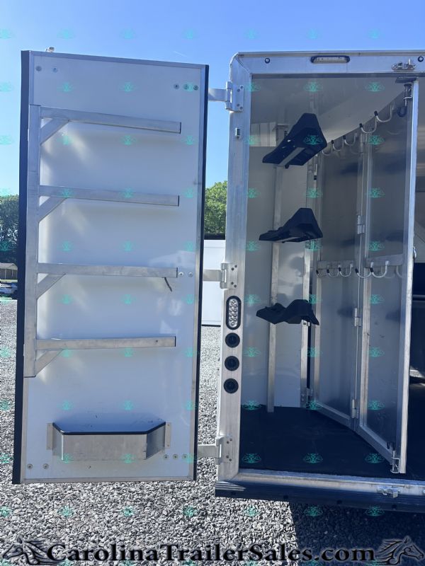 Used Horse Trailers for Sale