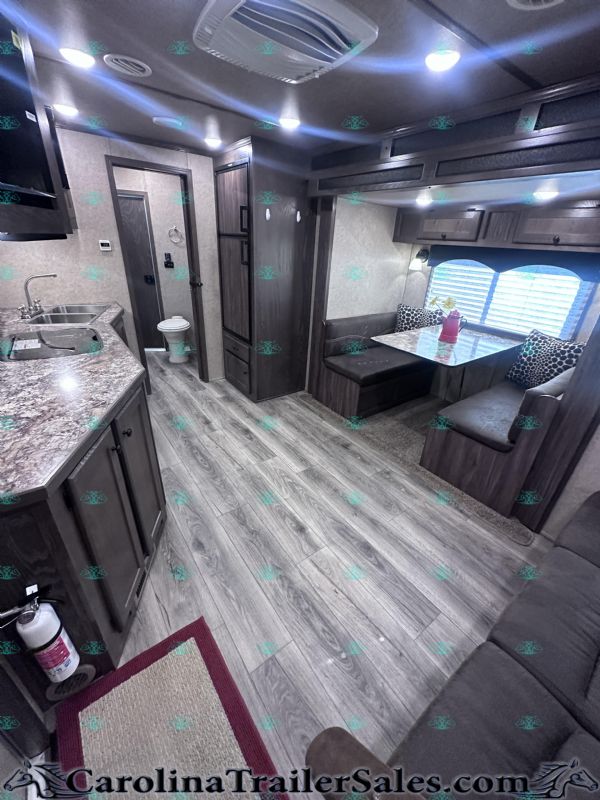 Used Horse Trailers for Sale