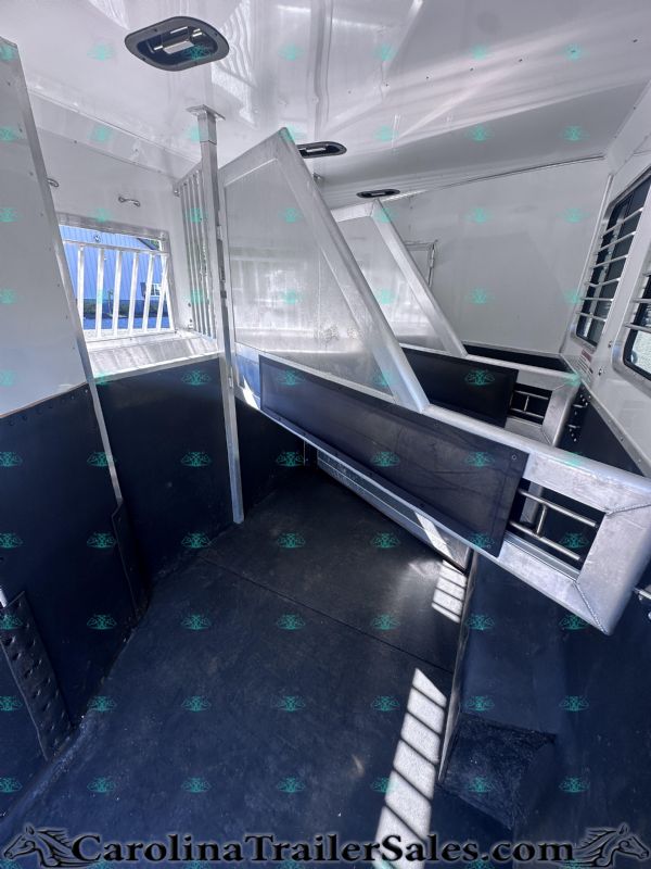 Used Horse Trailers for Sale