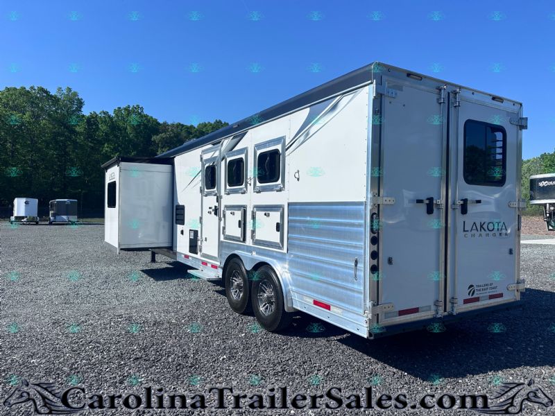Used Horse Trailers for Sale