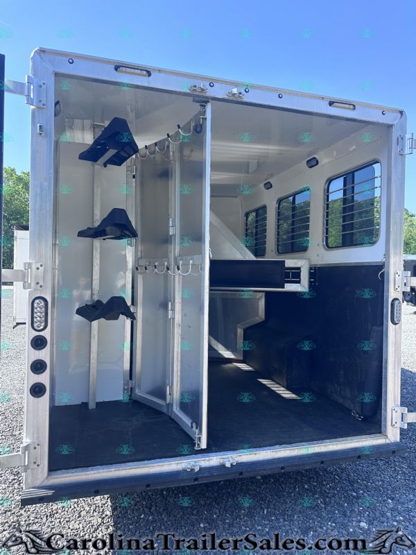 Used Horse Trailers for Sale