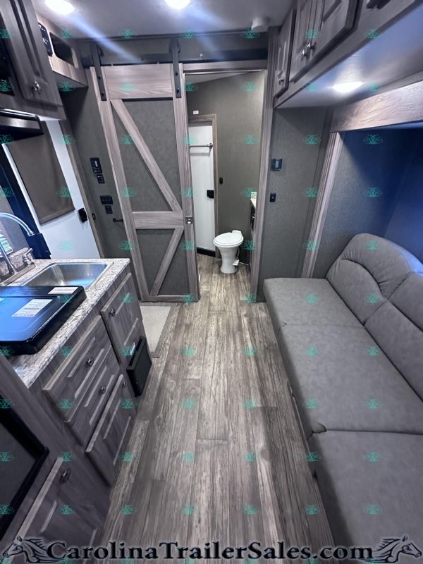 Used Horse Trailers for Sale