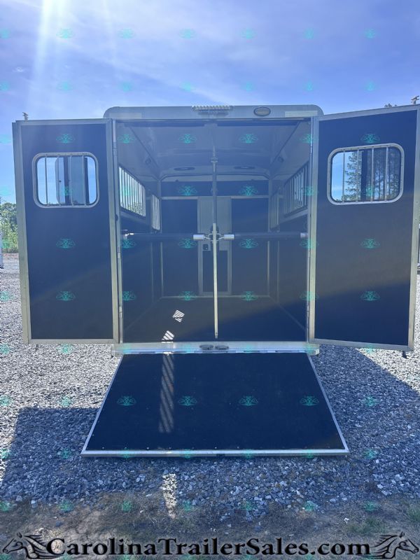 Used Horse Trailers for Sale