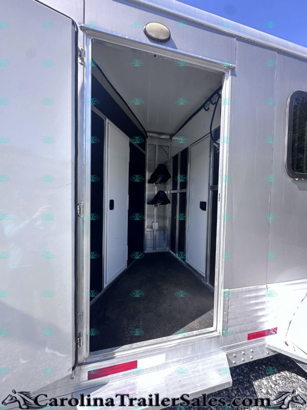 Used Horse Trailers for Sale