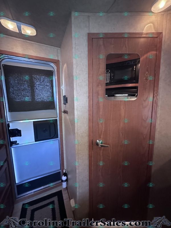 Used Horse Trailers for Sale