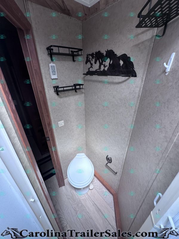 Used Horse Trailers for Sale