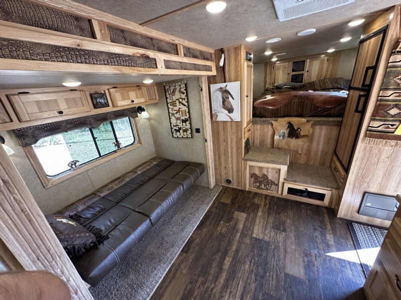 Used Horse Trailers for Sale
