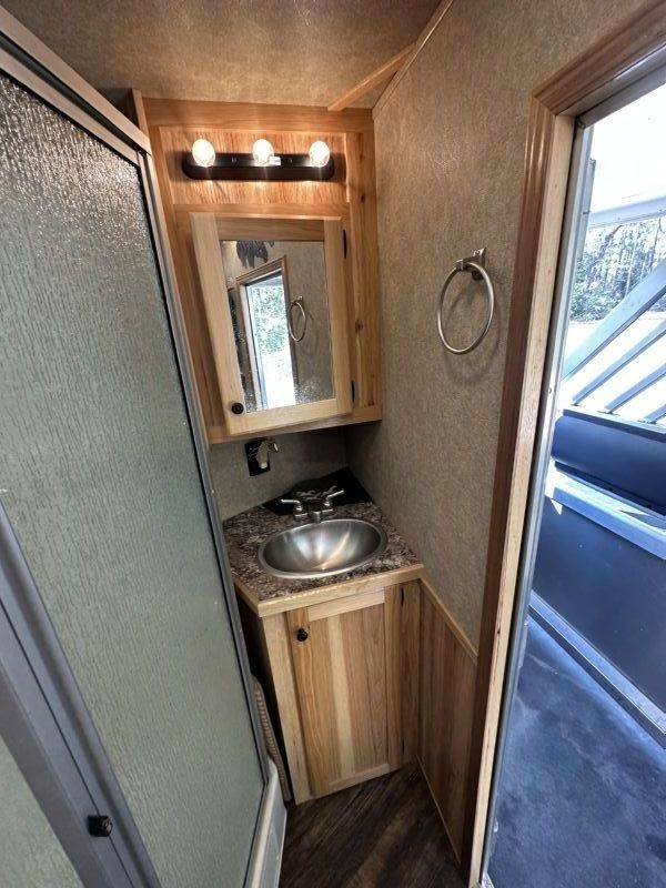Used Horse Trailers for Sale