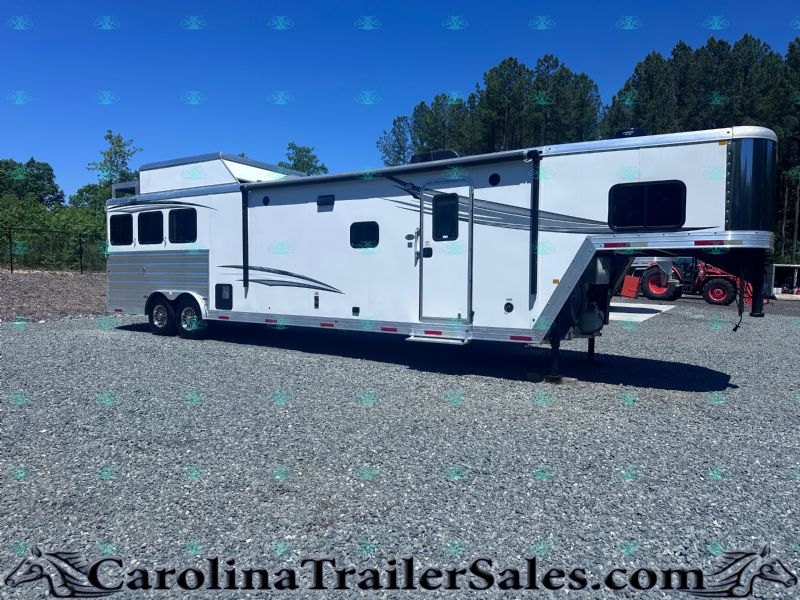 Used Horse Trailers for Sale
