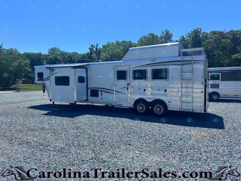 Used Horse Trailers for Sale