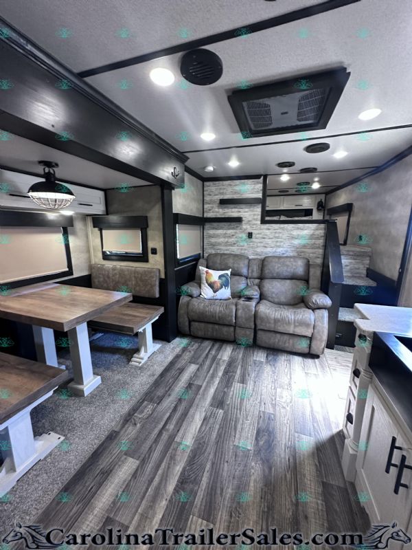 Used Horse Trailers for Sale