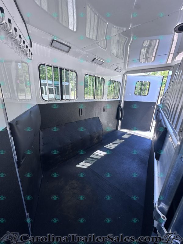 Used Horse Trailers for Sale