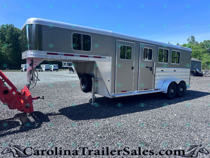 Used Horse Trailers for Sale