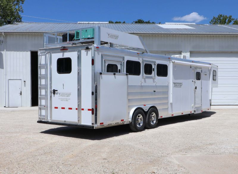 Used Horse Trailers for Sale