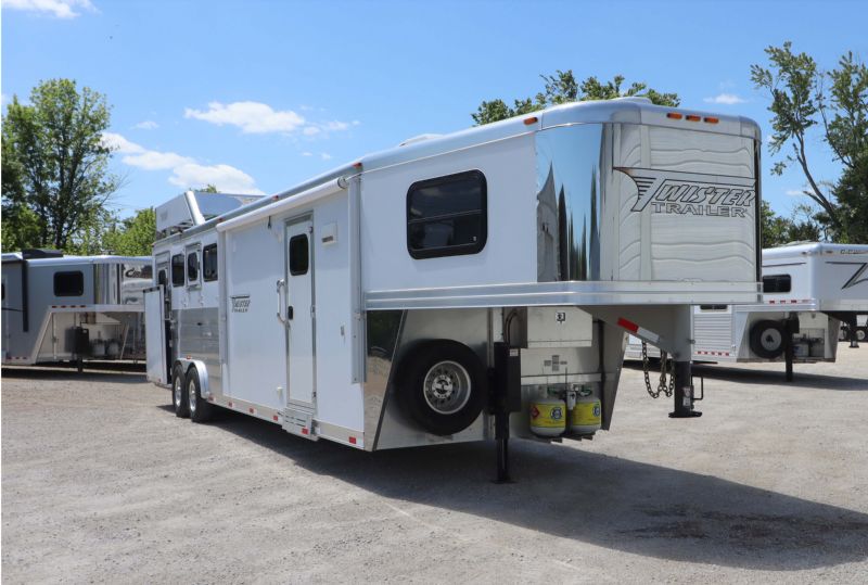 Used Horse Trailers for Sale