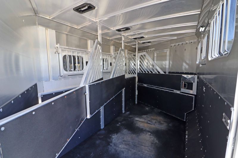 Used Horse Trailers for Sale