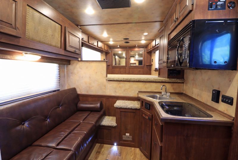 Used Horse Trailers for Sale