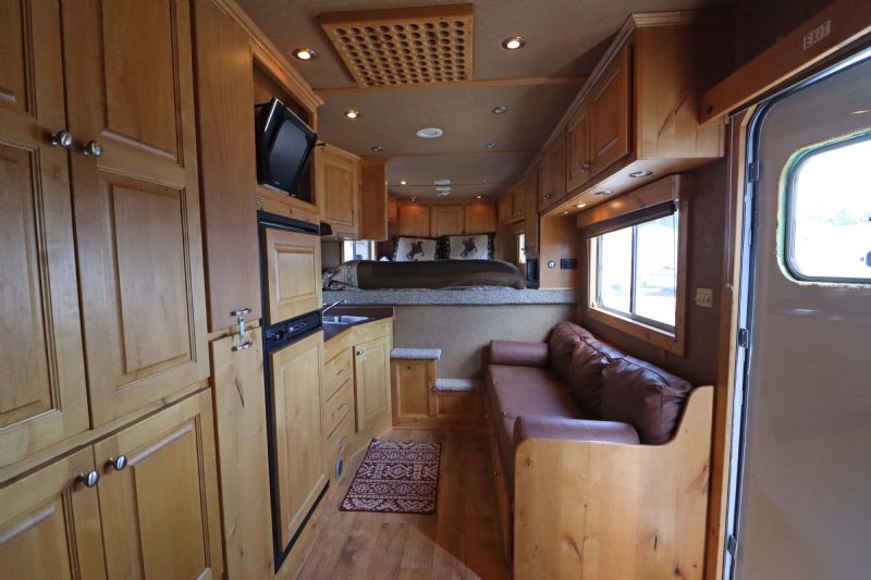 Used Horse Trailers for Sale