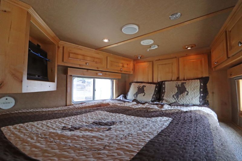Used Horse Trailers for Sale
