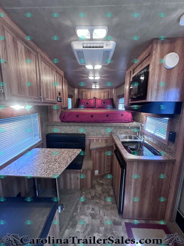 Used Horse Trailers for Sale