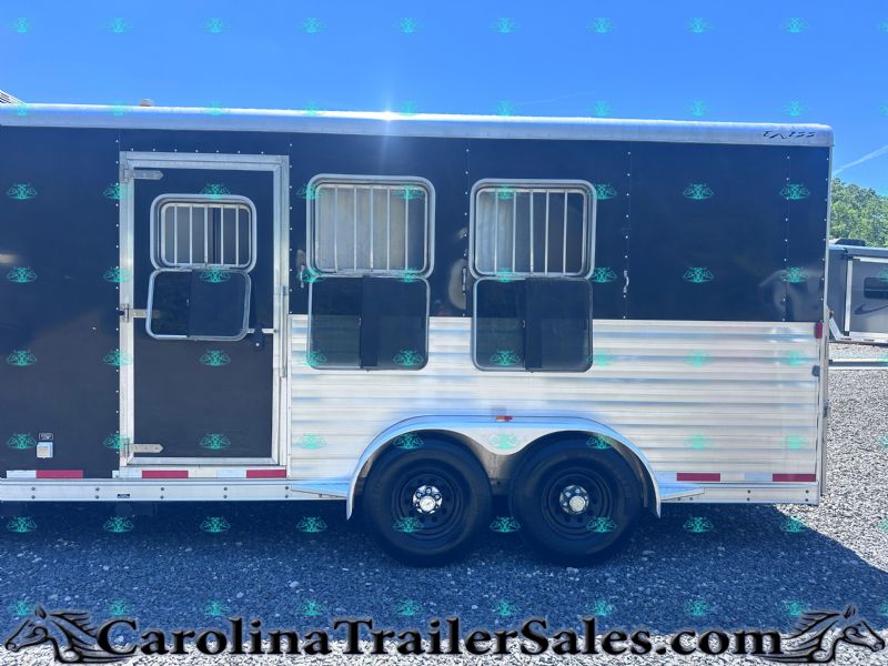 Used Horse Trailers for Sale