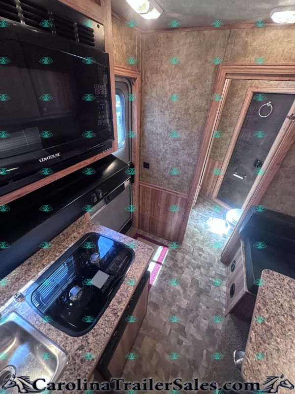 Used Horse Trailers for Sale