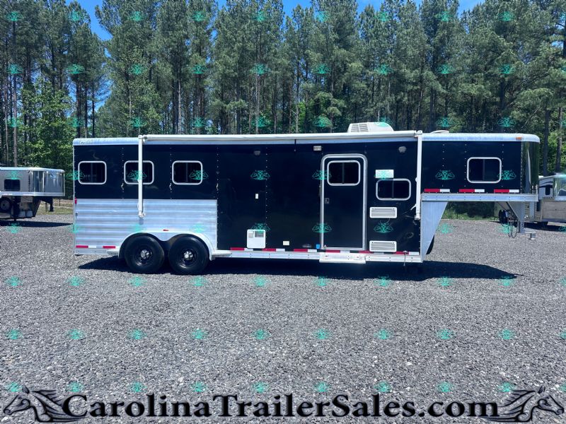 Used Horse Trailers for Sale