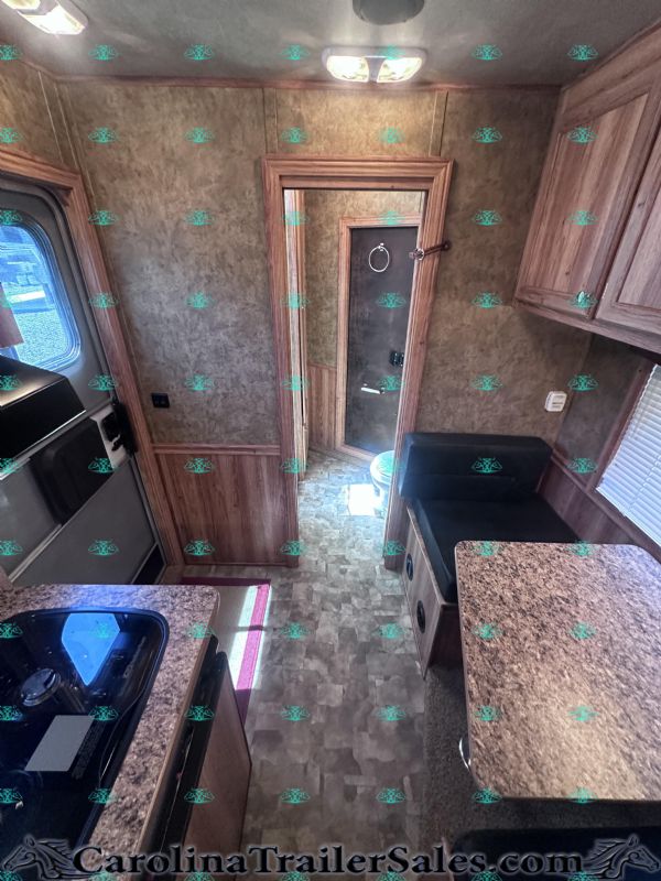 Used Horse Trailers for Sale