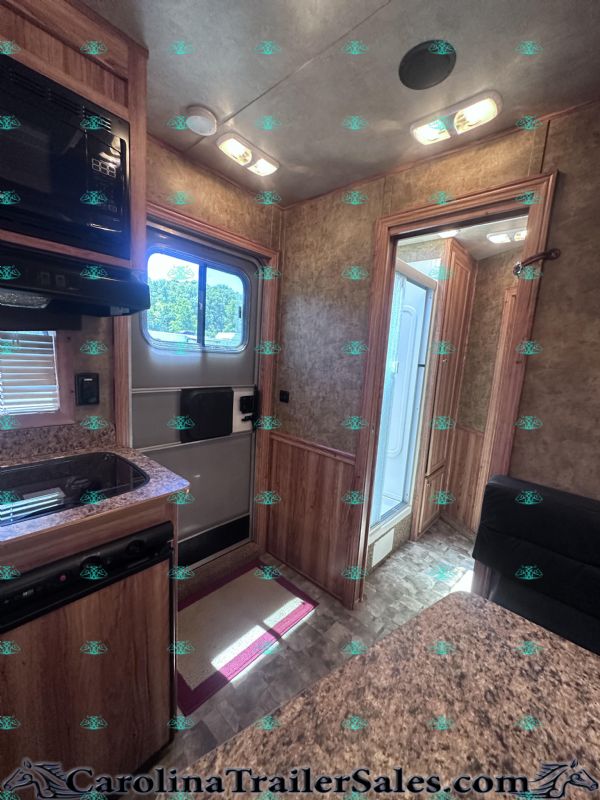 Used Horse Trailers for Sale
