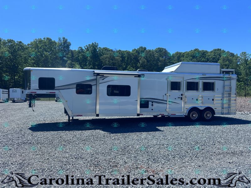 Used Horse Trailers for Sale