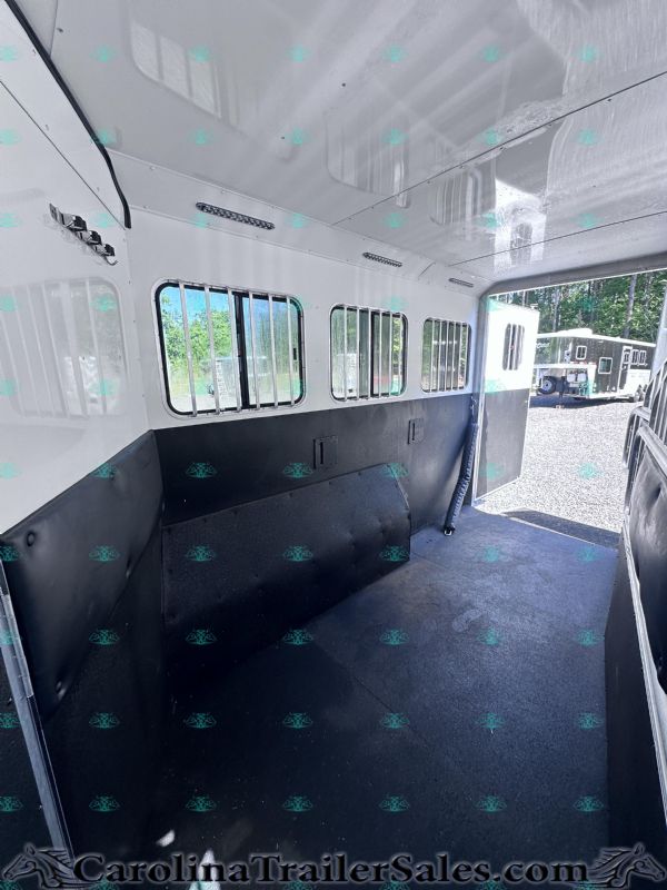 Used Horse Trailers for Sale