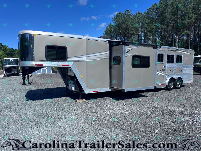 Used Horse Trailers for Sale