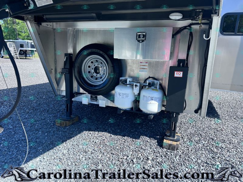 Used Horse Trailers for Sale