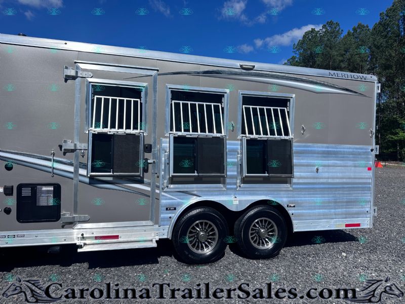 Used Horse Trailers for Sale