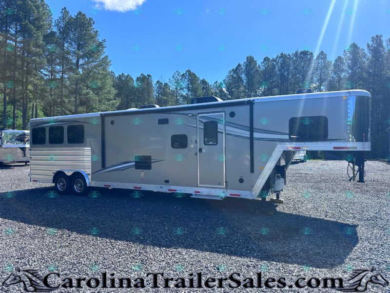 Used Horse Trailers for Sale
