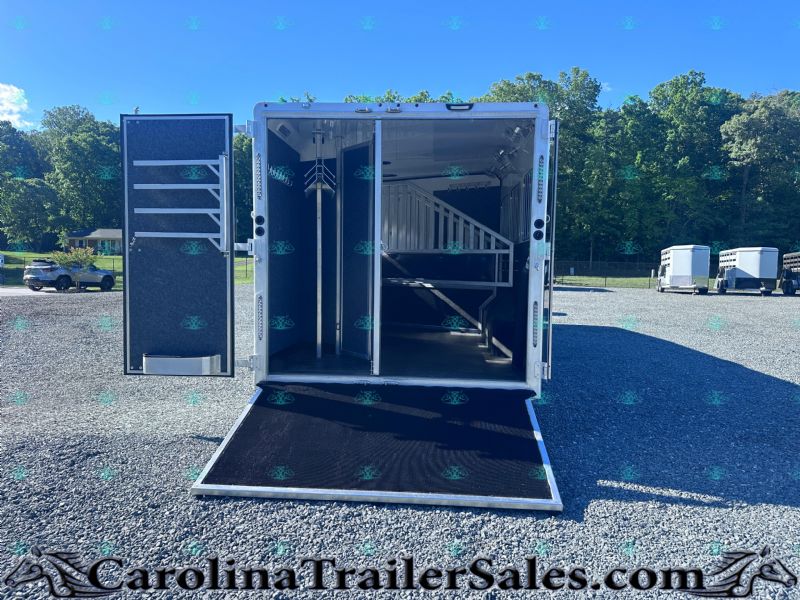 Used Horse Trailers for Sale