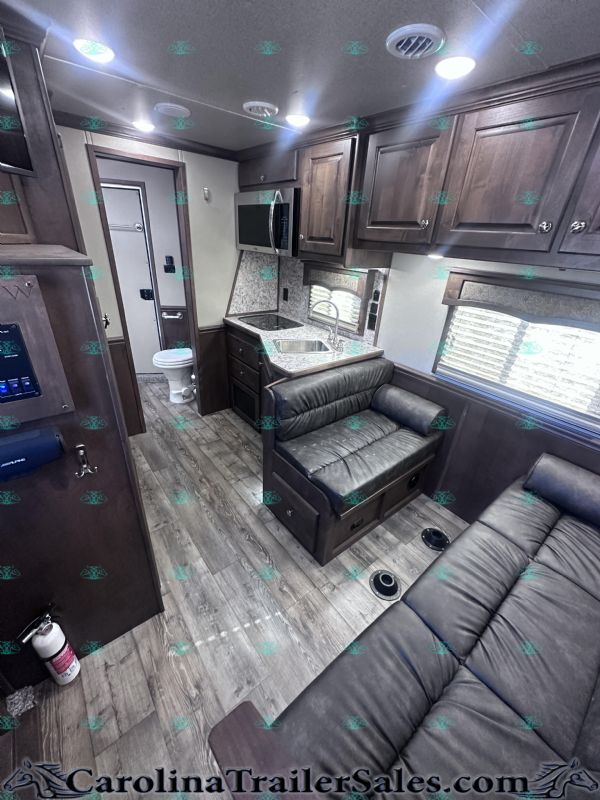 Used Horse Trailers for Sale