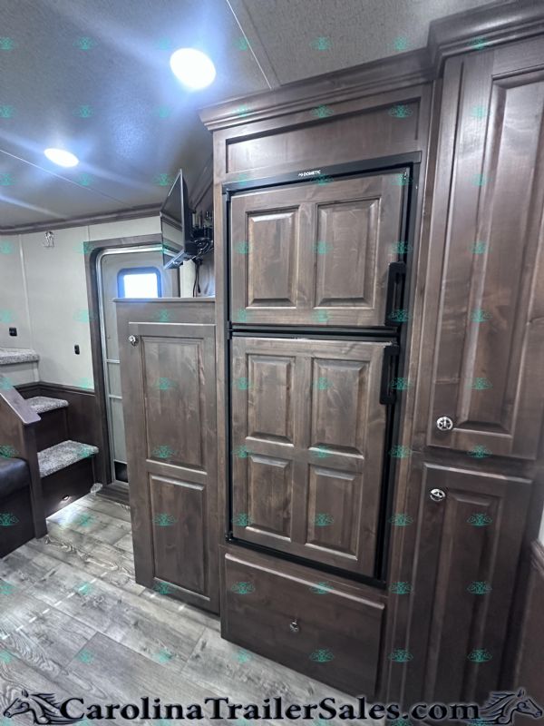 Used Horse Trailers for Sale