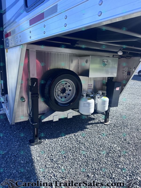 Used Horse Trailers for Sale