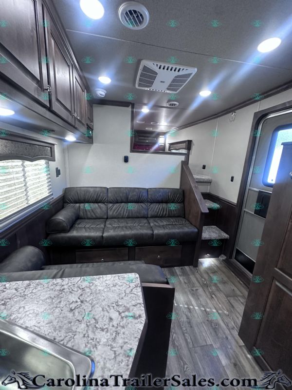 Used Horse Trailers for Sale