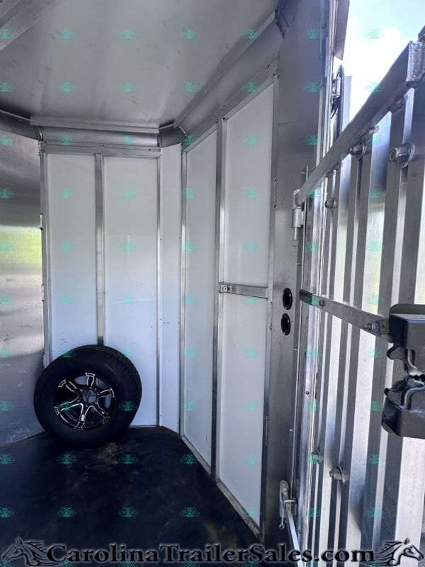 Used Horse Trailers for Sale