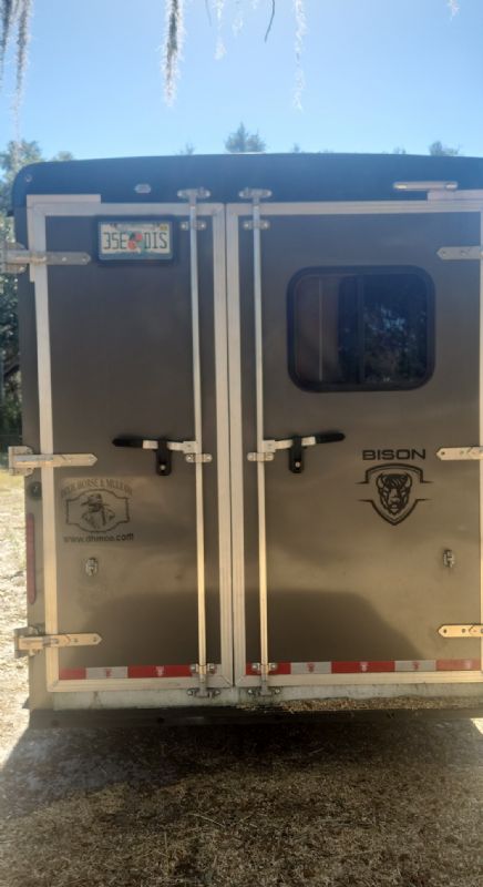 Used Horse Trailers for Sale