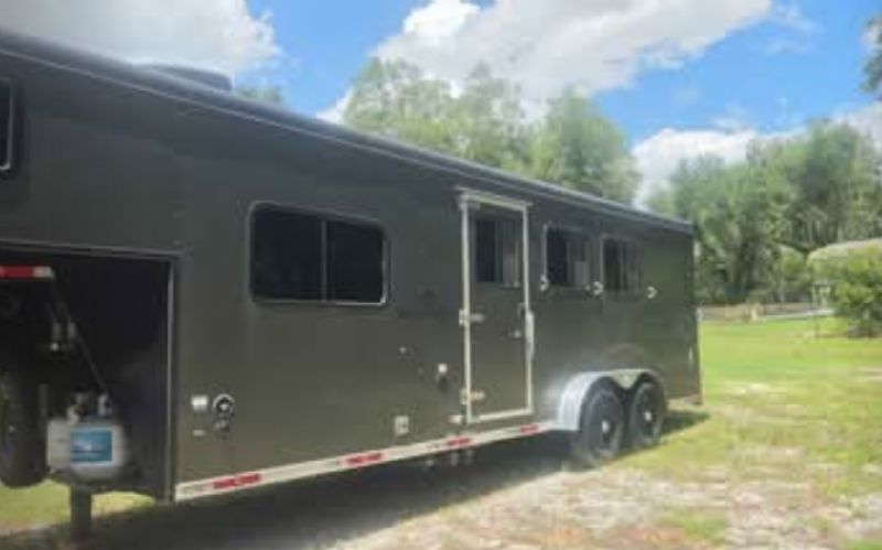 Used Horse Trailers for Sale
