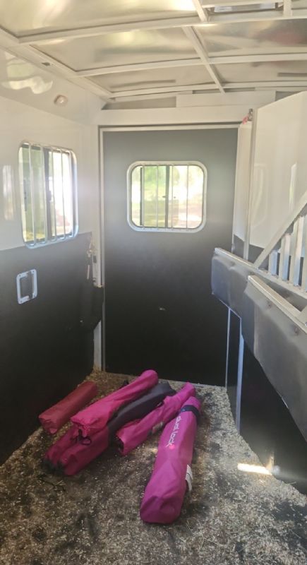 Used Horse Trailers for Sale