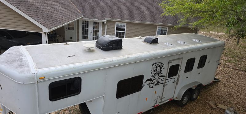 Used Horse Trailers for Sale