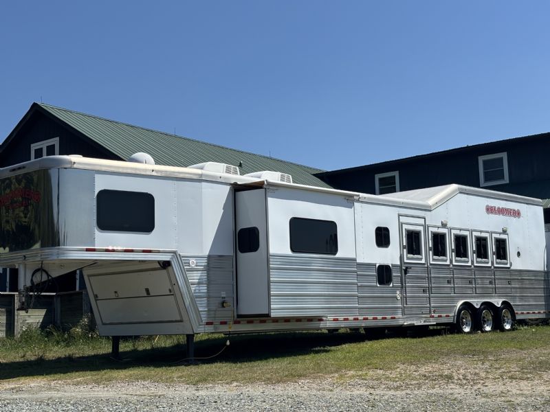 Used Horse Trailers for Sale